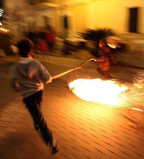 Jugant amb el foc