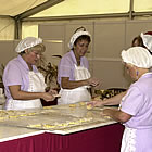 Preparant el torró