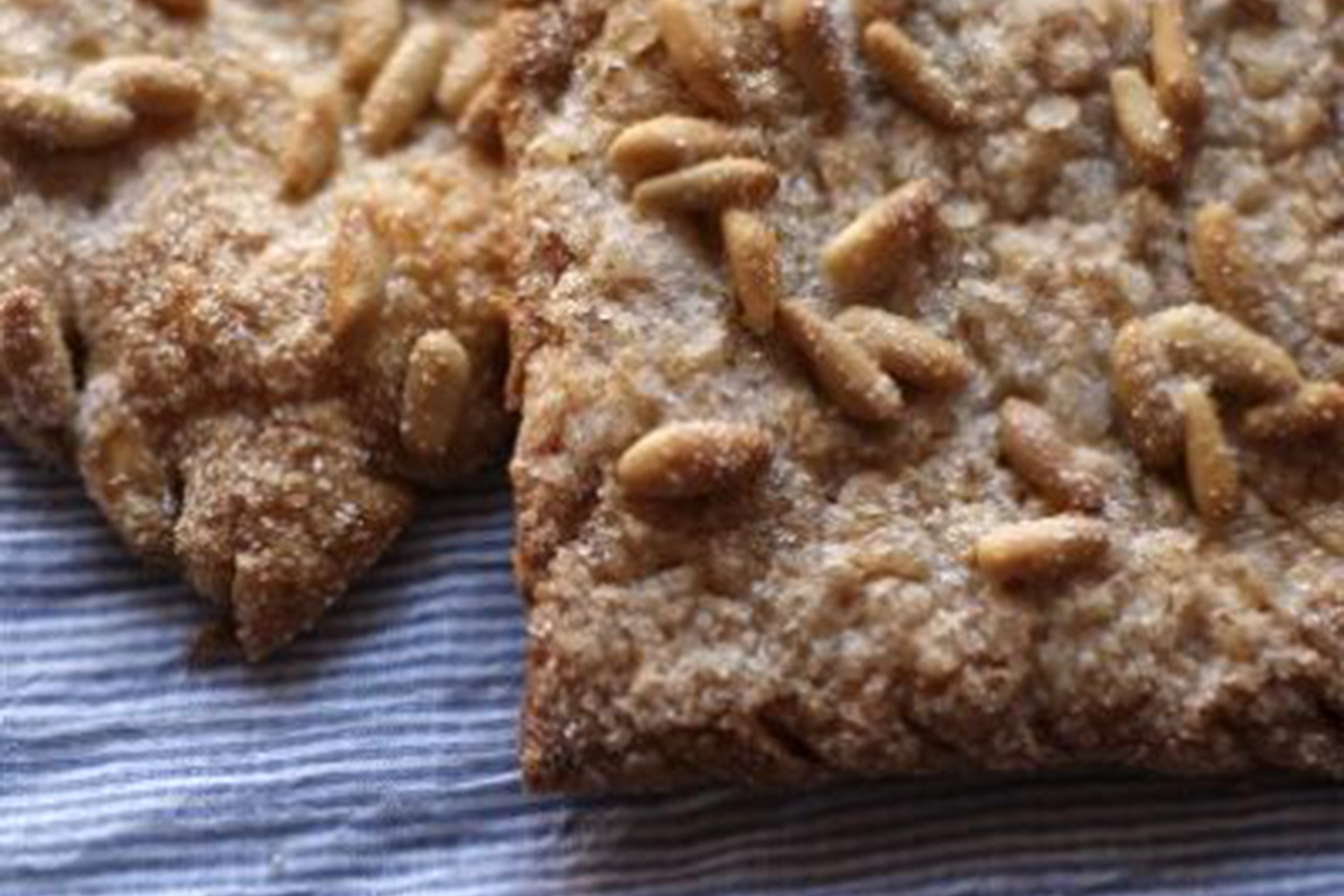 Coca de llardons