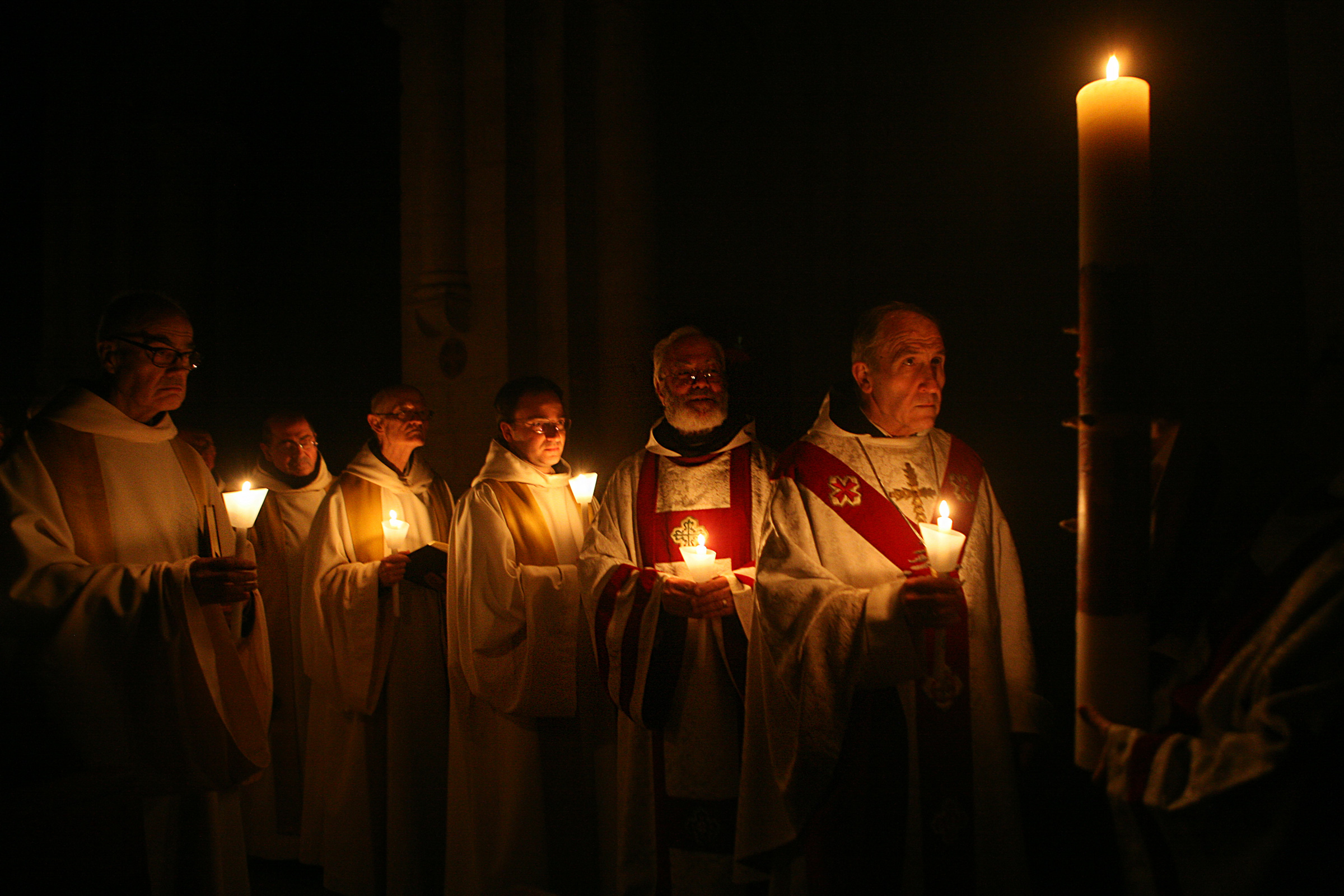 Vetlla Pasqual a Poblet