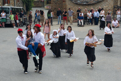 Alguns acaben dins el safareig
