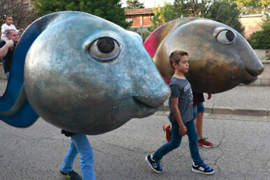 Els calabotins en cercavila
