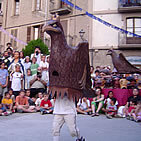 Ballet de l'Àliga infantil a la Plaça de Sant Roc