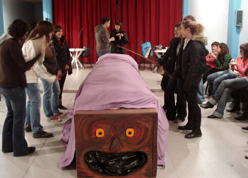 Cagatió en un grup d'esplai