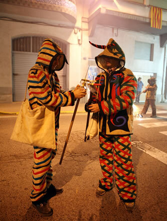 Diables de les Borges de camí a l'església