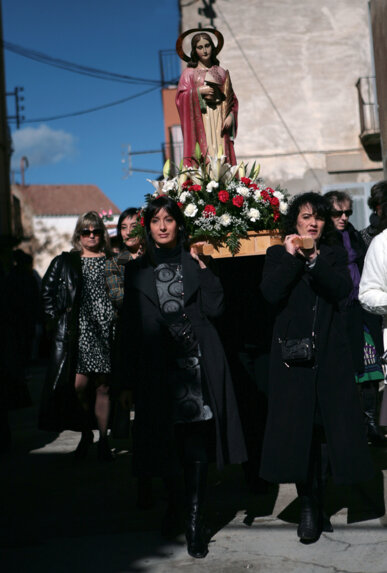 Processó amb la santa a Riba Roja d'Ebre